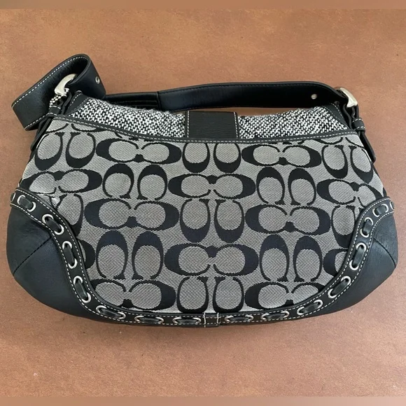 Coach EUC πHost Pick x2π flap shoulder bag- Signature grey, black with silver - Picture 6 of 14